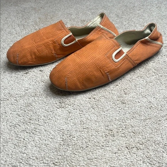 Old Navy Orange Slip-On Men's Shoes - Picture 5 of 5